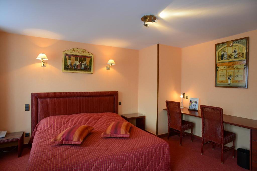 Hotel De La Croix D'Or Avranches Camera foto